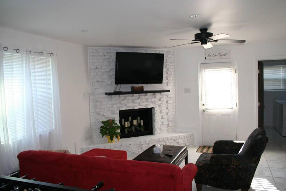 New Orleans Henry's Place, 3 Bedrooms in Lakeview